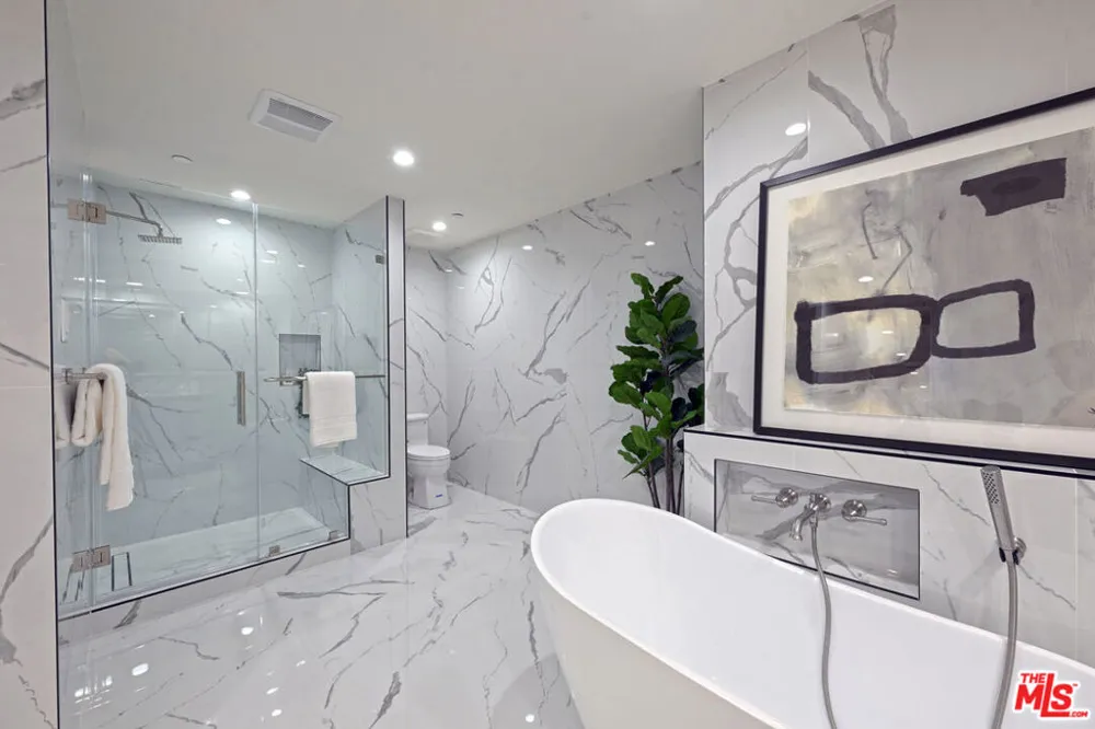 10601 Wilshire Boulevard #1404 Los Angeles, CA 90024