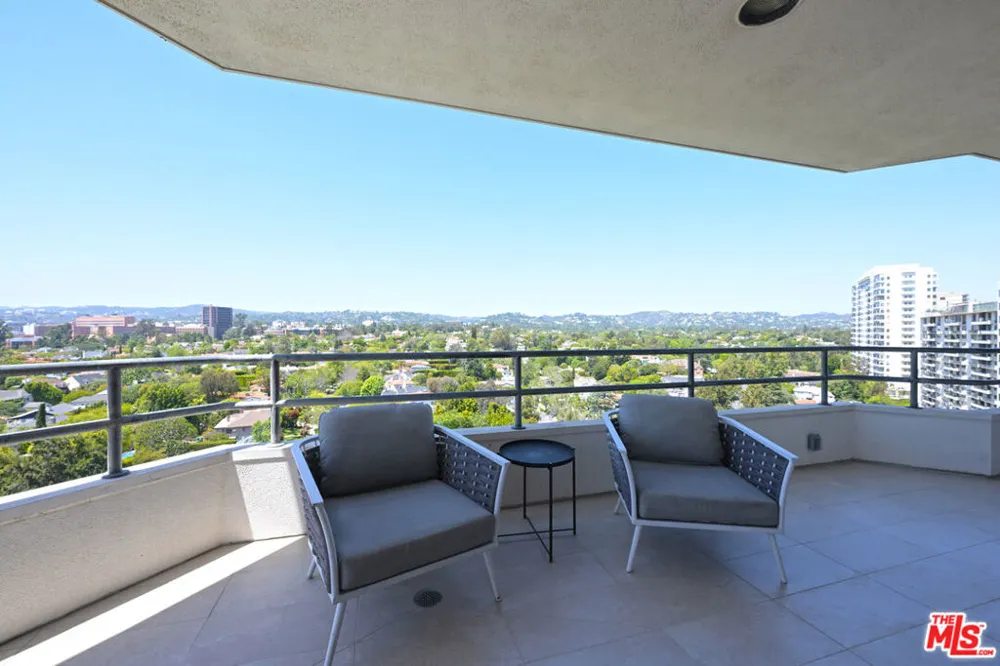 10601 Wilshire Boulevard #1404 Los Angeles, CA 90024