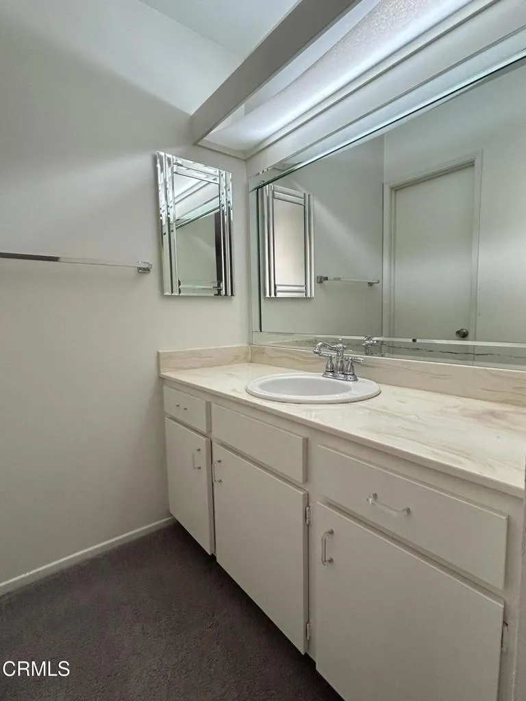 1001 Creekside Way #F Ojai, CA 93023