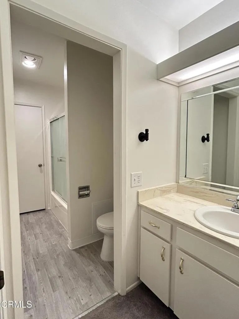 1001 Creekside Way #F Ojai, CA 93023