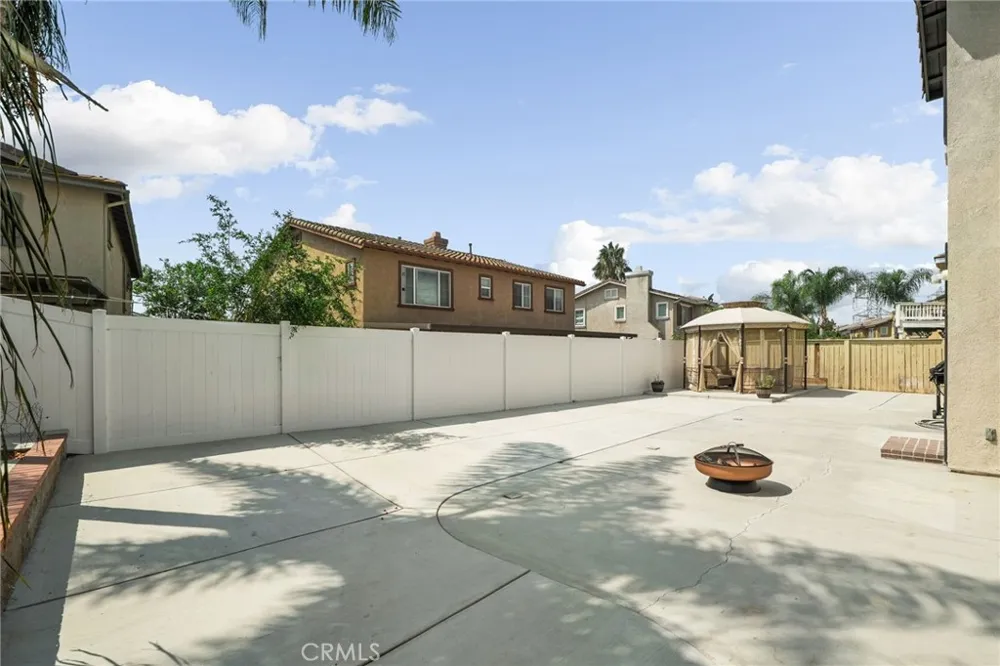 6258 Rolling Meadow Eastvale, CA 92880