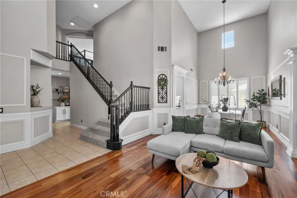 6258 Rolling Meadow Eastvale, CA 92880