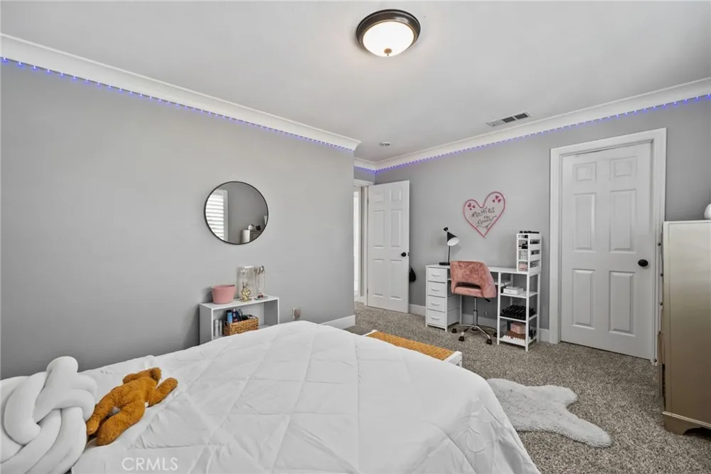 6258 Rolling Meadow Eastvale, CA 92880