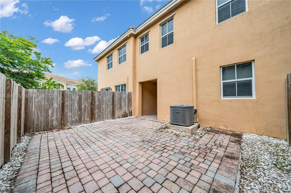 1426 SE 24th Ter Homestead, FL 33035