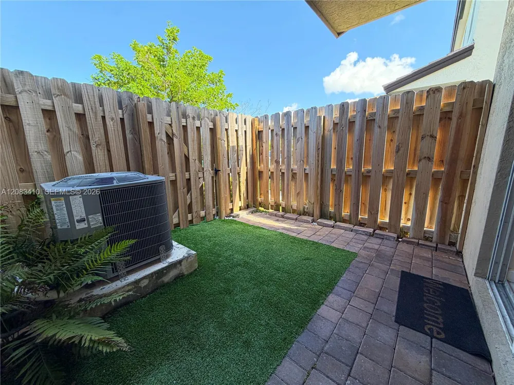 26447 SW 148th Ave Homestead, FL 33032