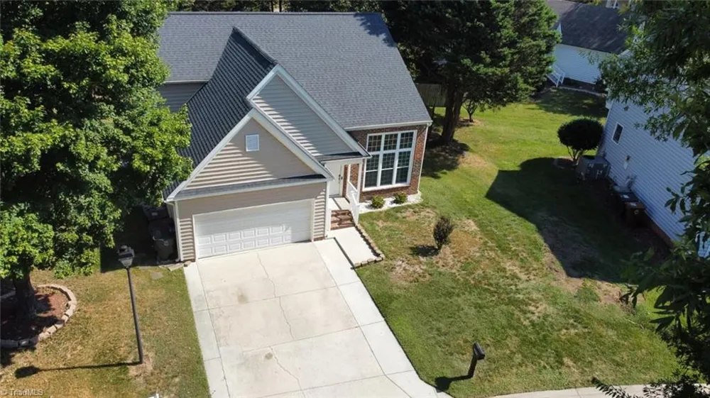 4809 Lonita Street Greensboro, NC 27407
