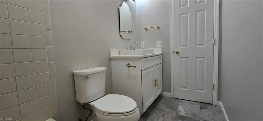 4809 Lonita Street Greensboro, NC 27407