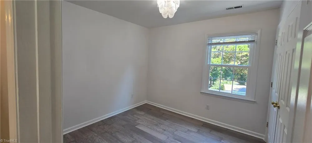 4809 Lonita Street Greensboro, NC 27407