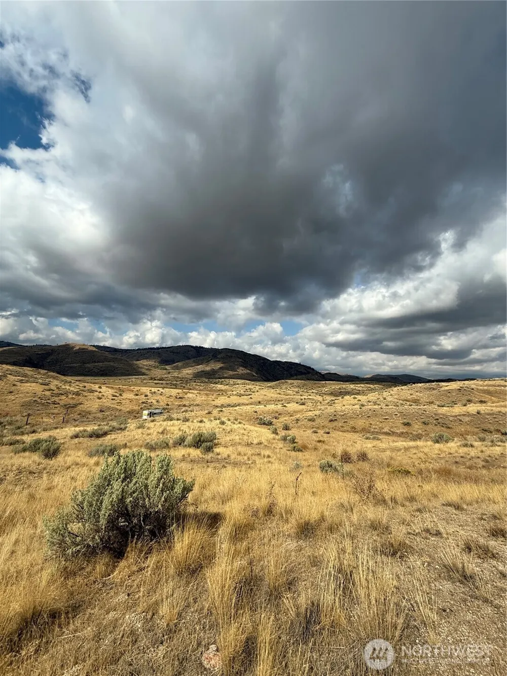 0 17 & 18 Grey Goose Road Omak, WA 98841