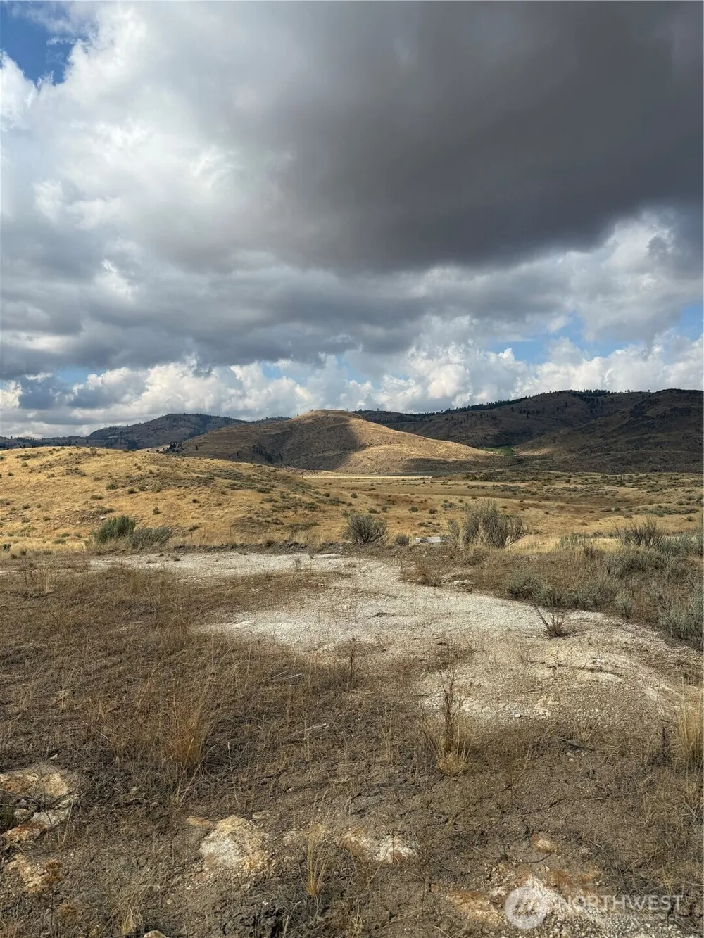 0 17 & 18 Grey Goose Road Omak, WA 98841