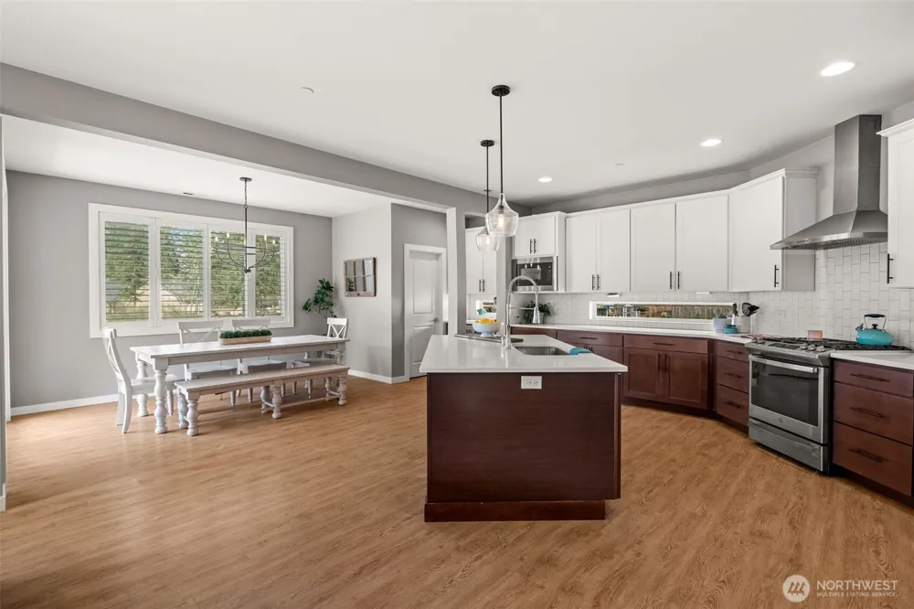 23240 46th Avenue E Spanaway, WA 98387