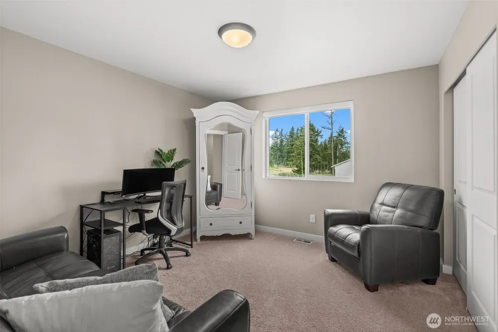 23240 46th Avenue E Spanaway, WA 98387