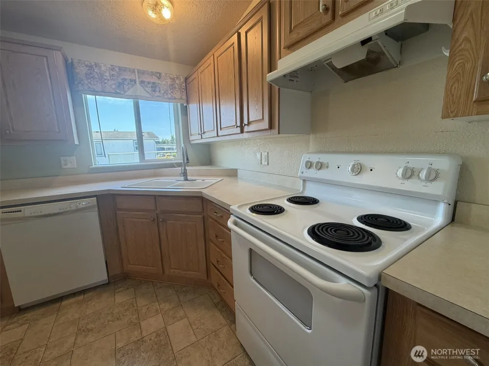 804 Rambling Road Aberdeen, WA 98520