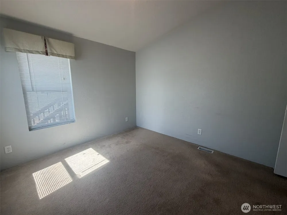 804 Rambling Road Aberdeen, WA 98520