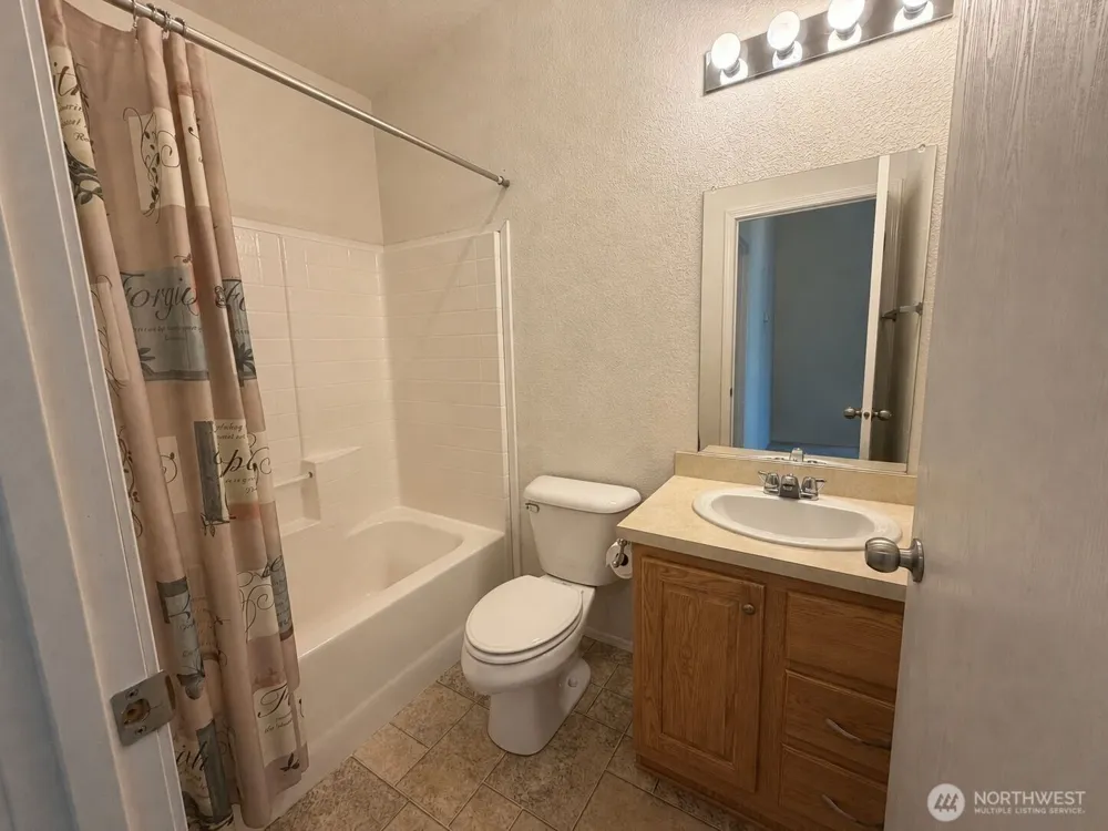 804 Rambling Road Aberdeen, WA 98520