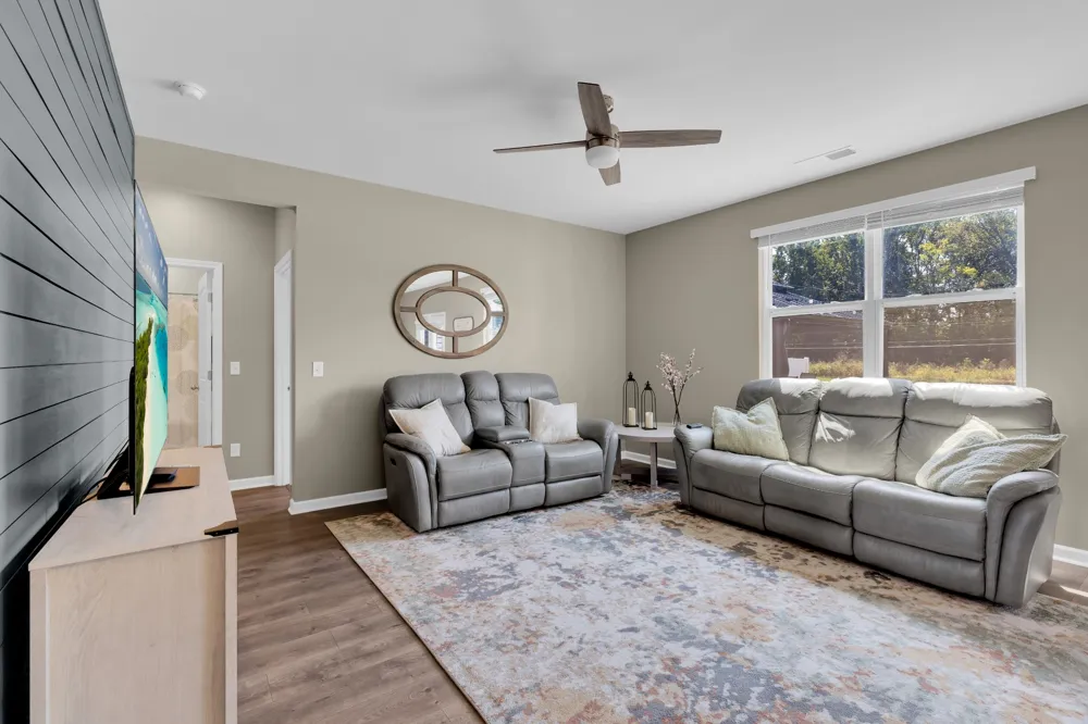 7267 Sunny Parks Dr White House, TN 37188