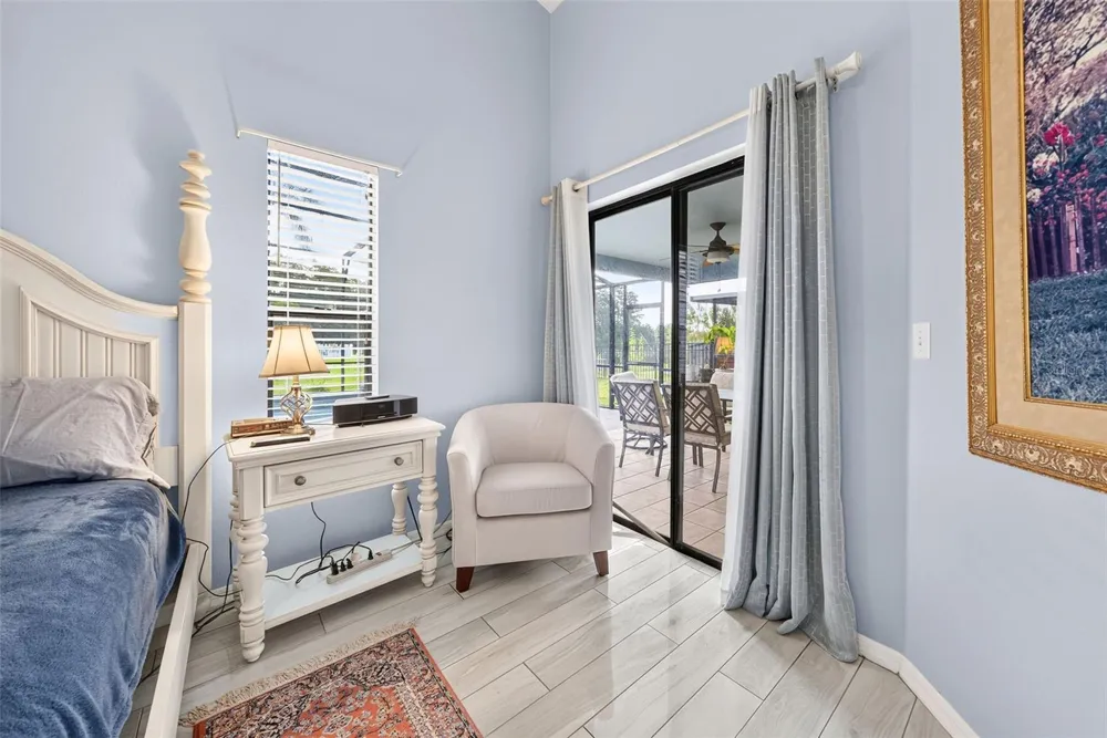 257 LEXINGDALE DRIVE Orlando, FL 32828
