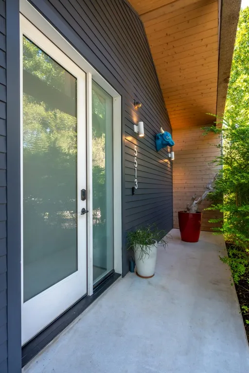 5513 Duval Street Austin, TX 78751