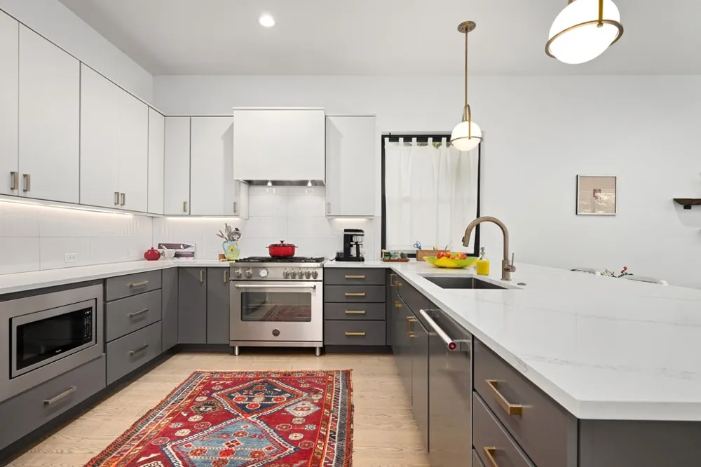 5513 Duval Street Austin, TX 78751