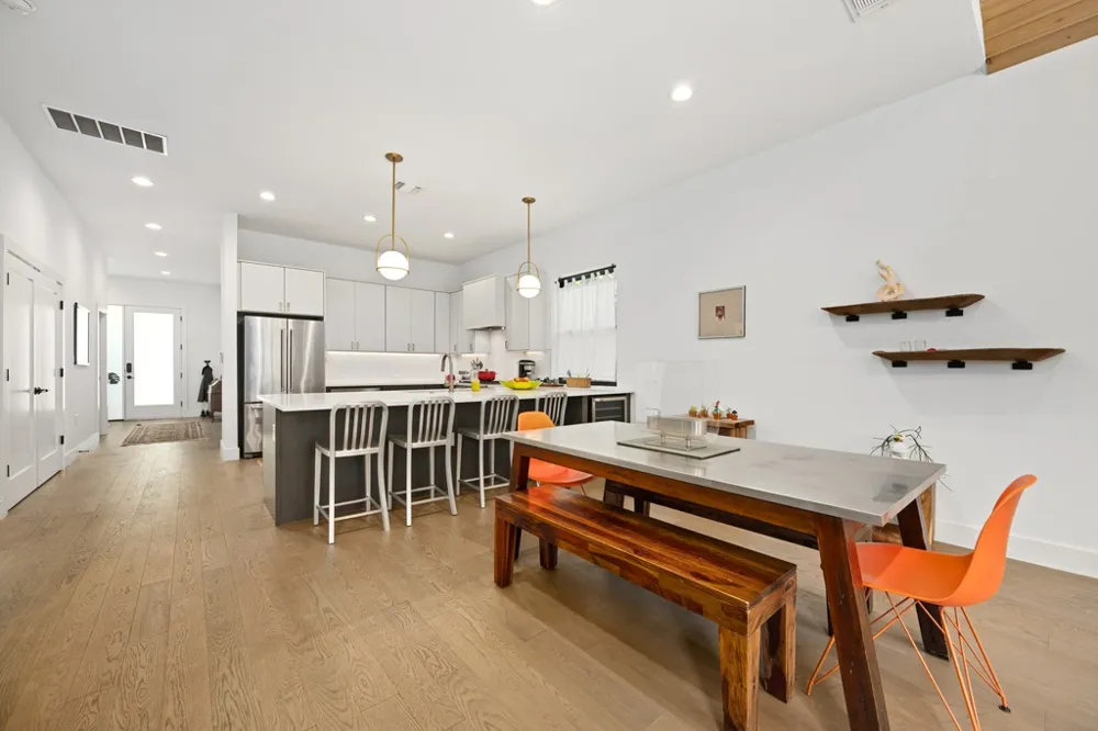 5513 Duval Street Austin, TX 78751