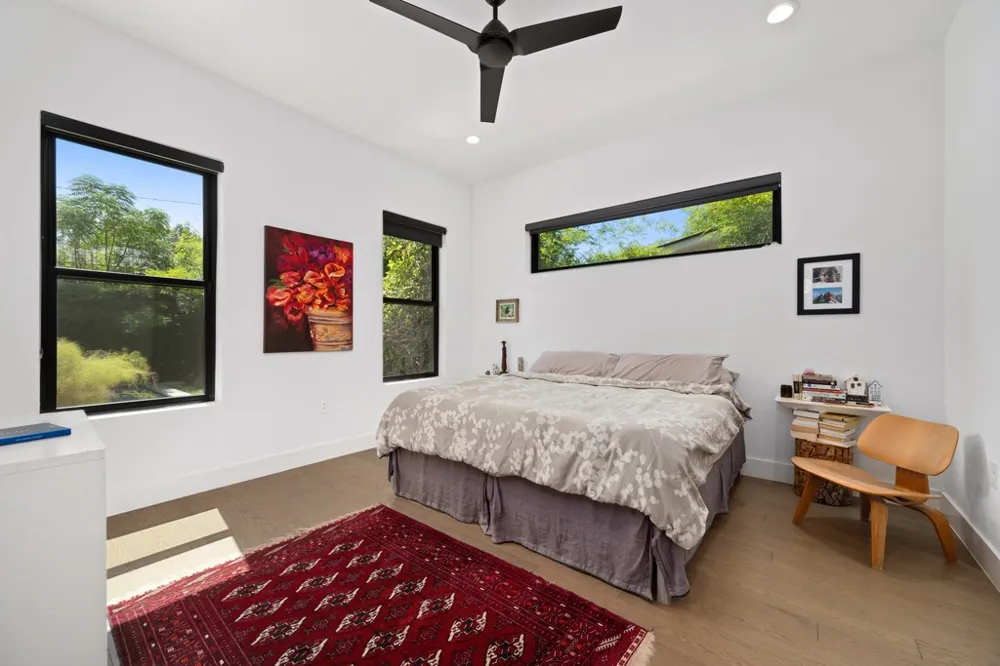 5513 Duval Street Austin, TX 78751