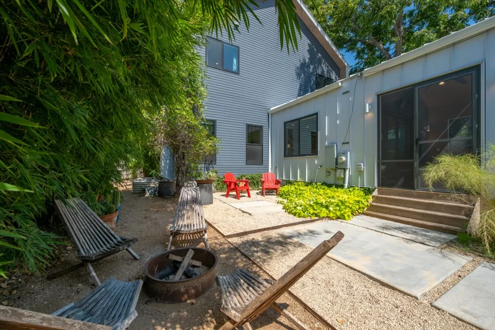 5513 Duval Street Austin, TX 78751