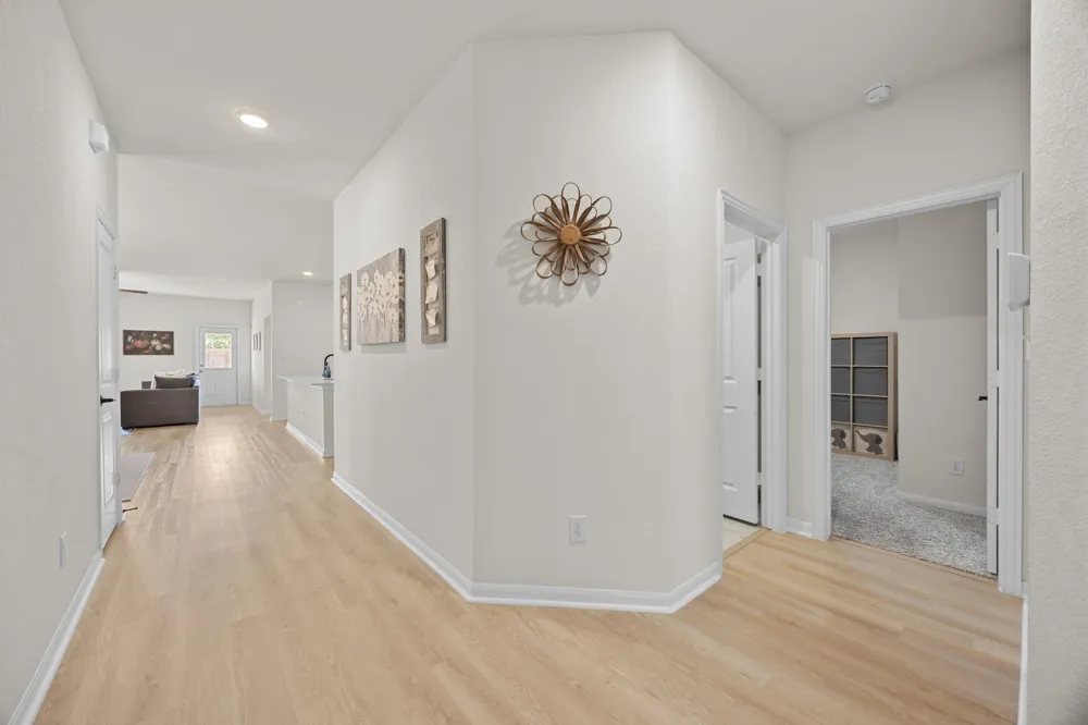 1233 WhippleTree Trail Georgetown, TX 78626