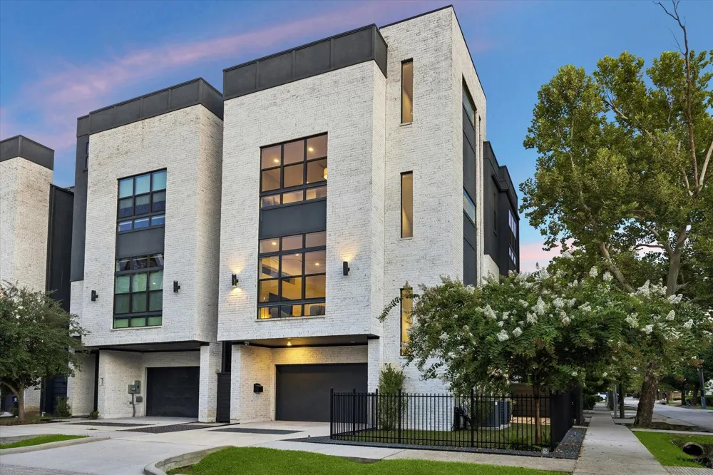 520 Knox Street Houston, TX 77007