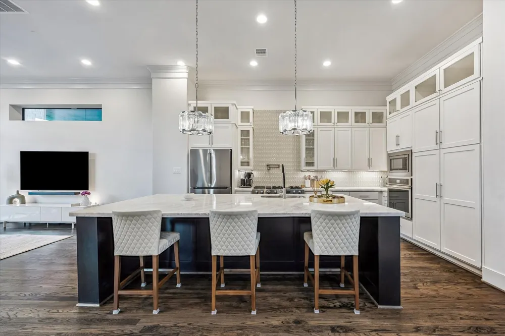 520 Knox Street Houston, TX 77007