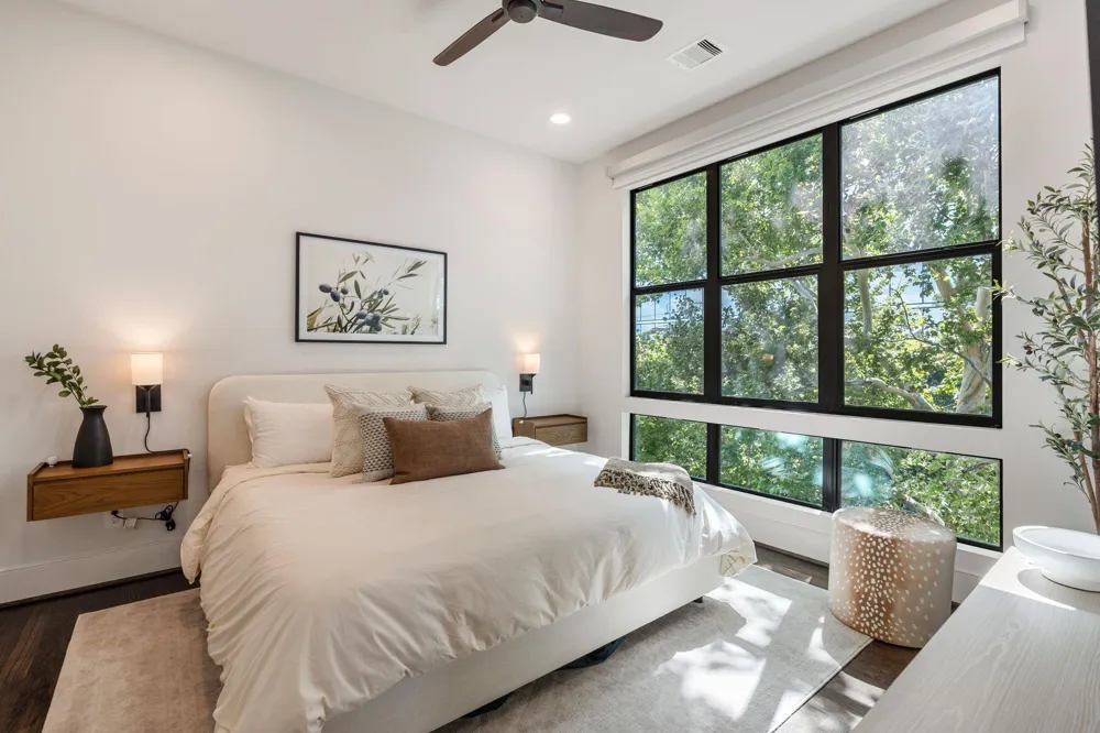 520 Knox Street Houston, TX 77007
