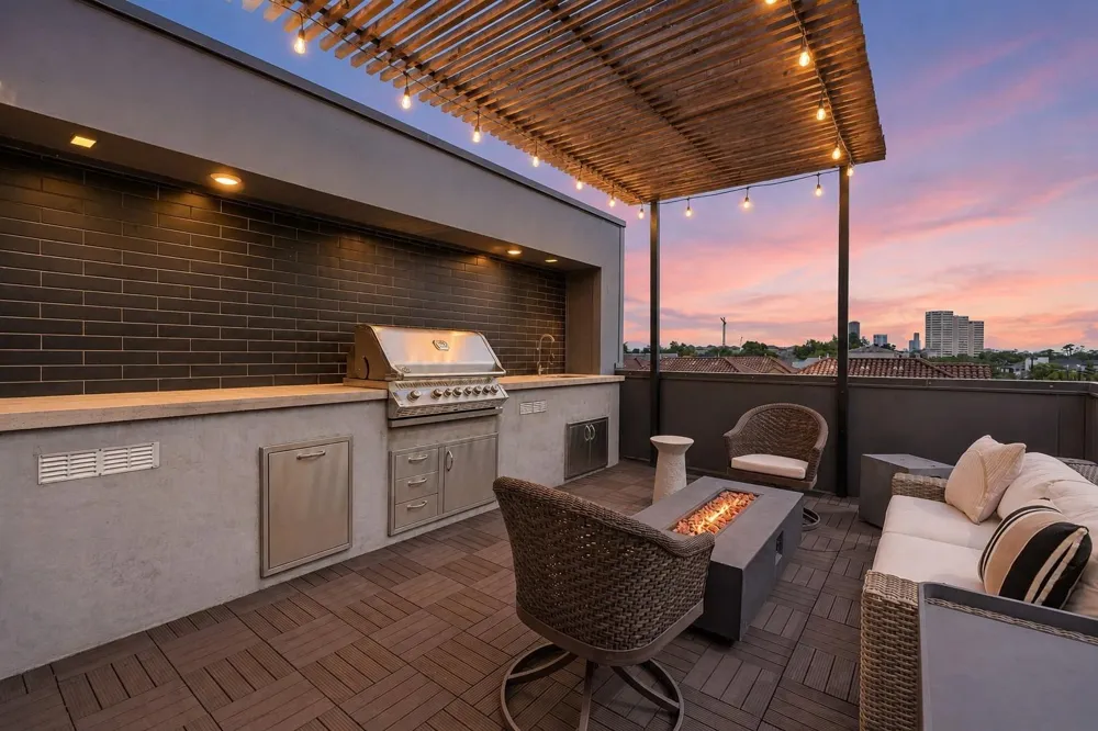 520 Knox Street Houston, TX 77007