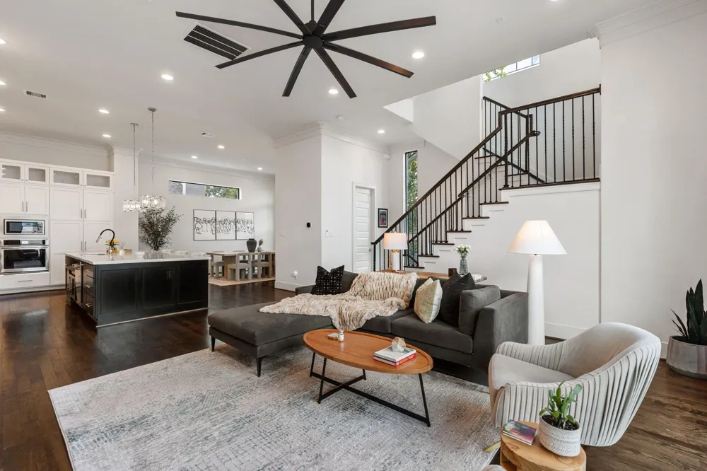 520 Knox Street Houston, TX 77007