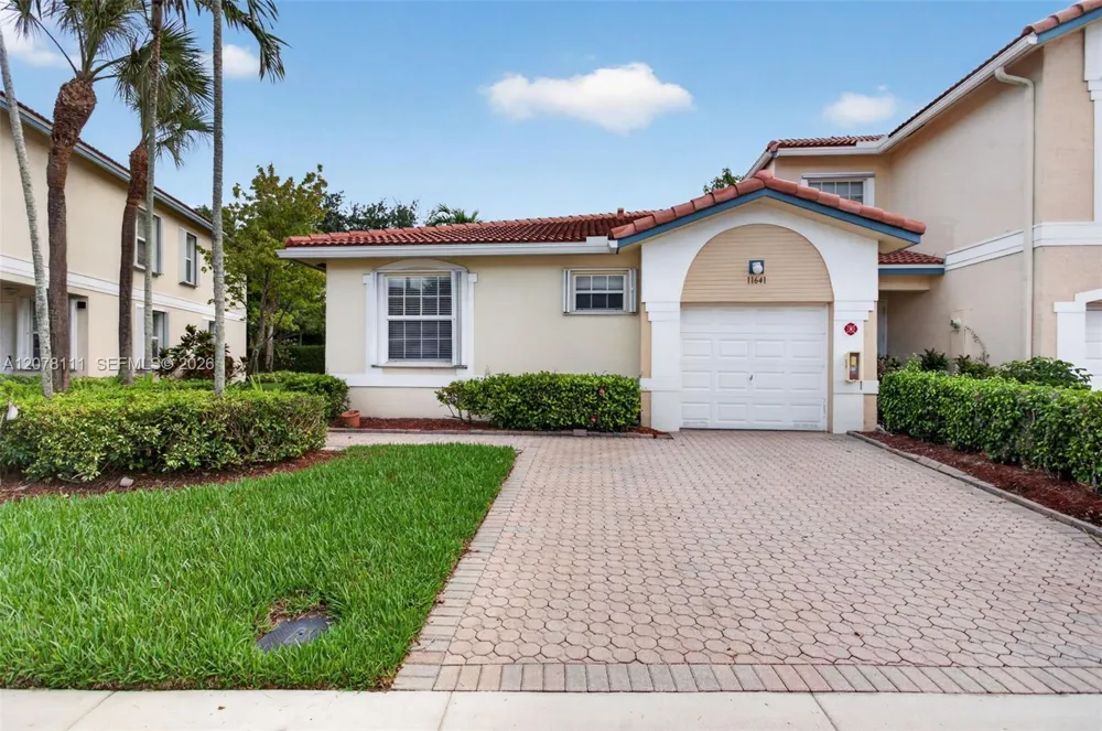 11641 NW 47th Dr Coral Springs, FL 33076