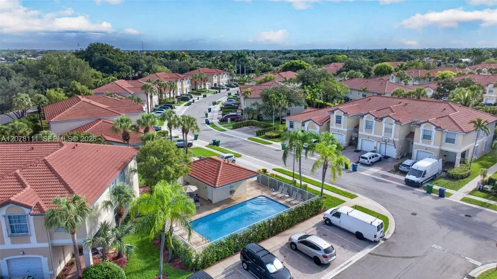 11641 NW 47th Dr Coral Springs, FL 33076