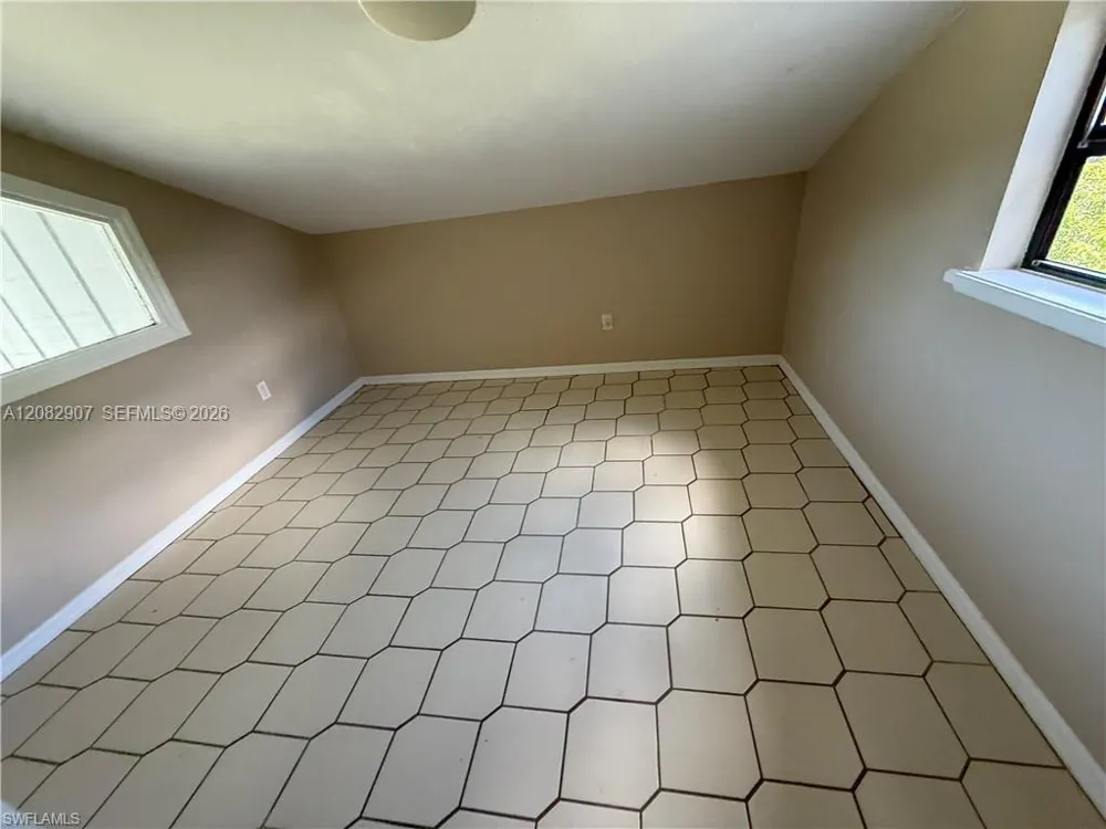 4930 Orange Grove Blvd Other City - In The State Of Florida, FL 33903