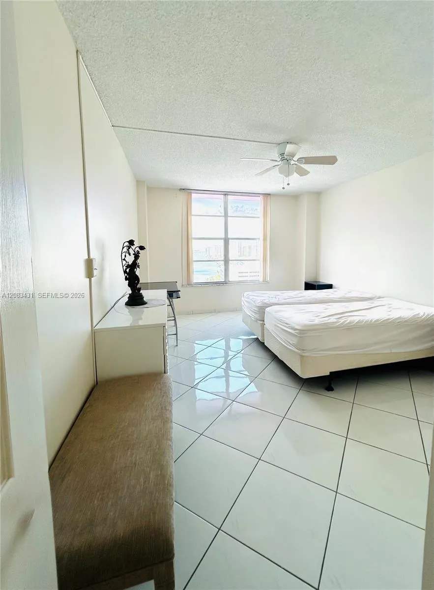 3800 S Ocean Dr #1404 Hollywood, FL 33019