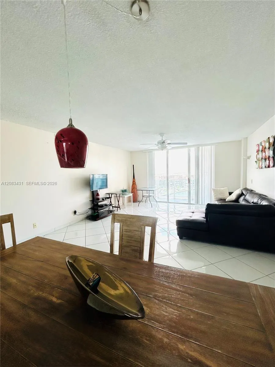 3800 S Ocean Dr #1404 Hollywood, FL 33019