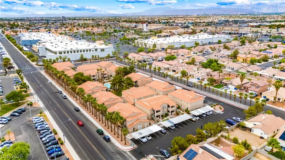 6553 McRae Avenue Las Vegas, NV 89108