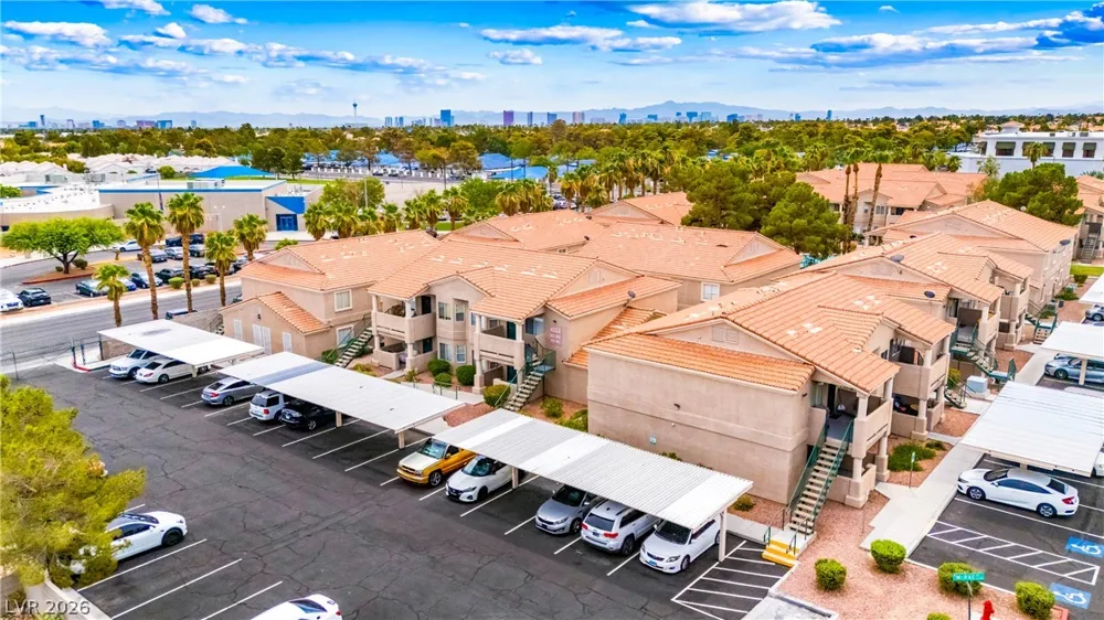 6553 McRae Avenue Las Vegas, NV 89108