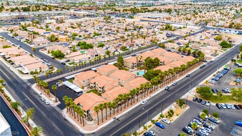 6553 McRae Avenue Las Vegas, NV 89108