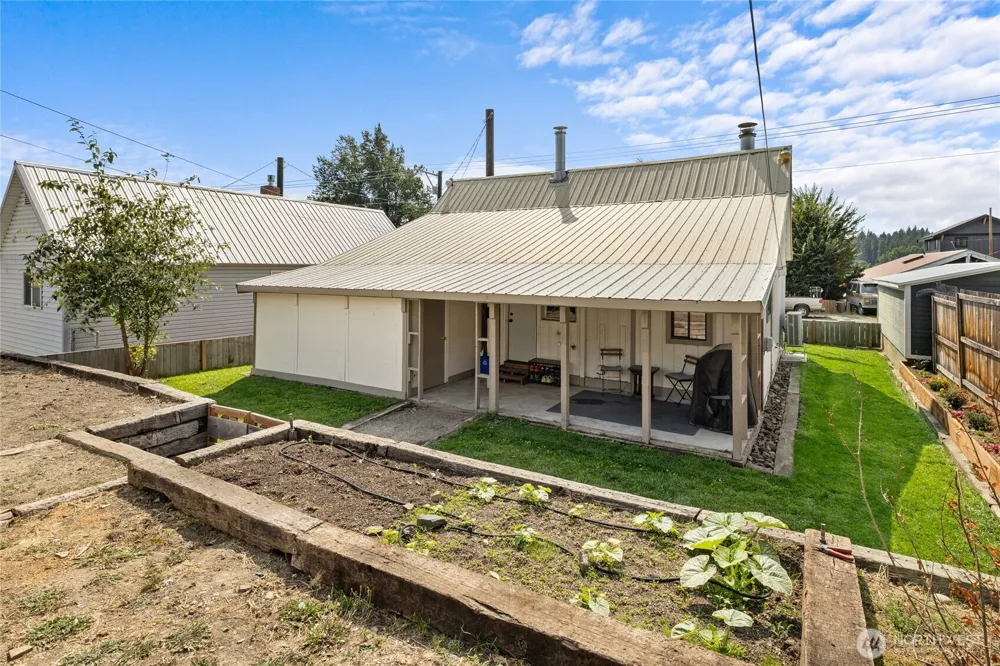 8171 SR 903 Ronald, WA 98940