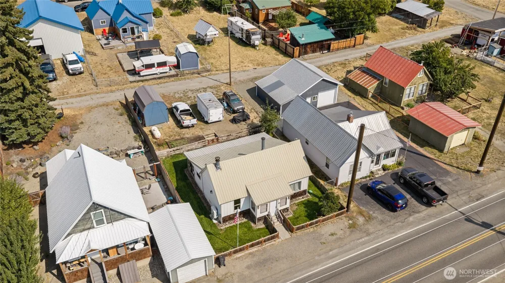 8171 SR 903 Ronald, WA 98940