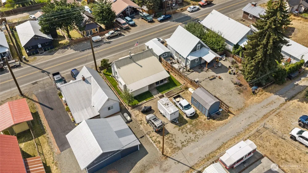 8171 SR 903 Ronald, WA 98940