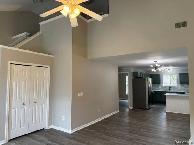 1111 Fountain View Circle South Lyon City, MI 48178