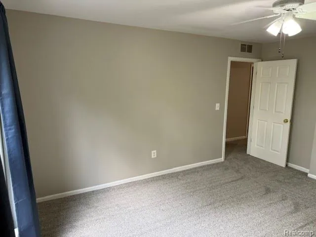 1111 Fountain View Circle South Lyon City, MI 48178