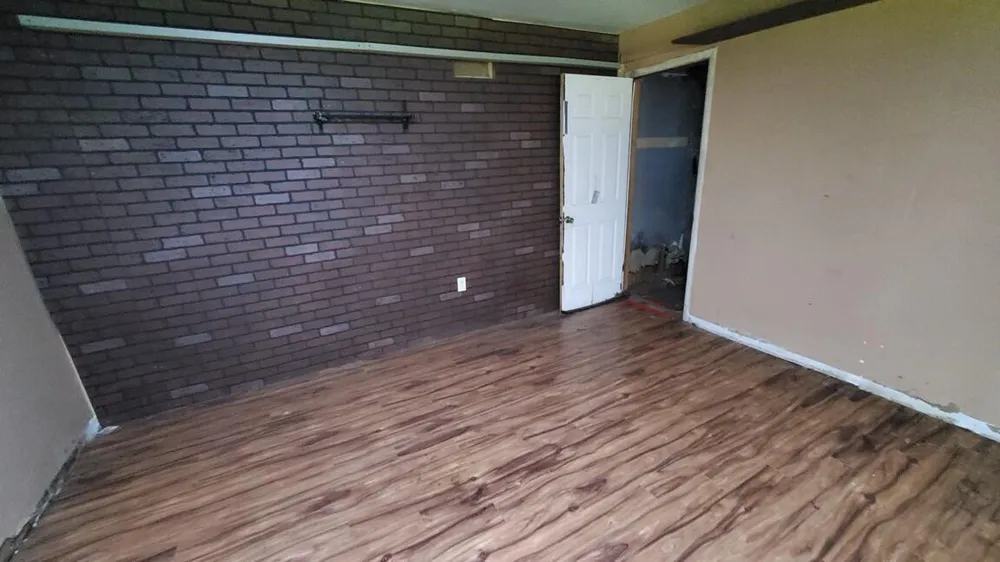 5131 Grand River Drive NE Plainfield Charter Township, MI 49525