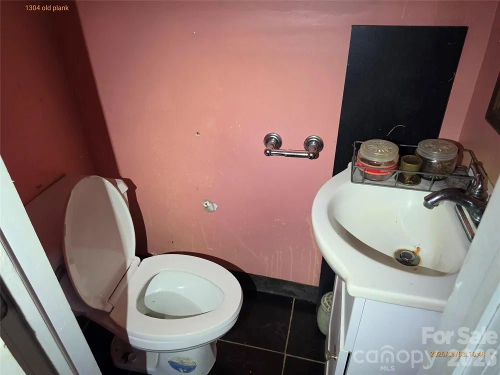 1304 Old Plank Road Salisbury, NC 28144
