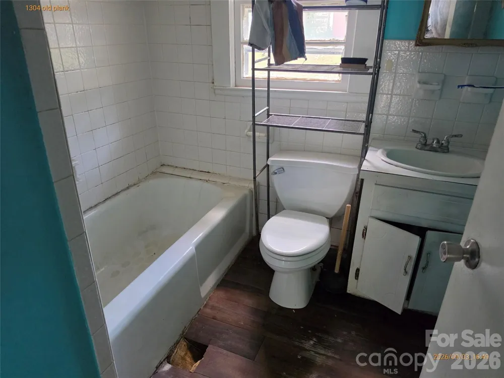 1304 Old Plank Road Salisbury, NC 28144