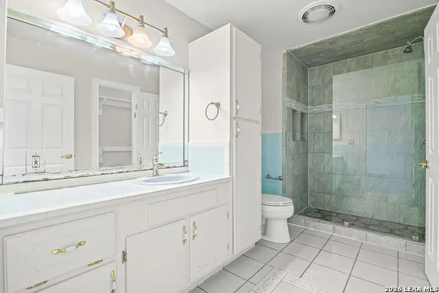 5280 Smith Rd Von Ormy, TX 78073