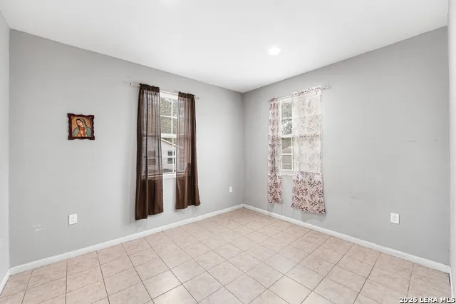 22914 Skila Dr Elmendorf, TX 78112